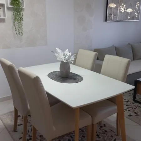 Apartman Pontis Okrug Gornji Okrug Gornji