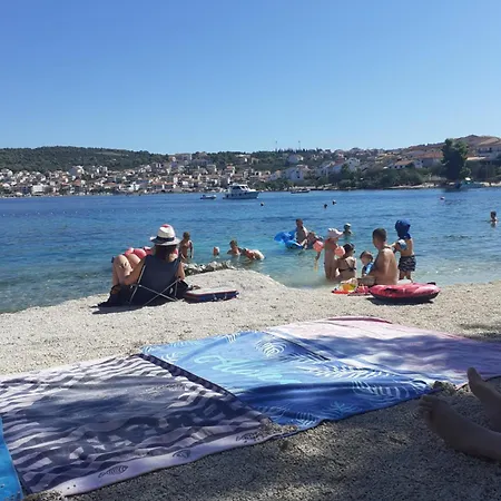 Pontis Okrug Gornji Apartment Trogir